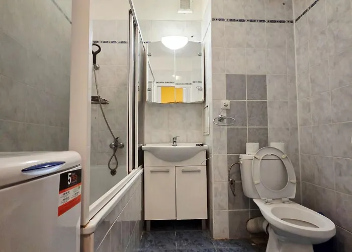 Retro In The Old Town